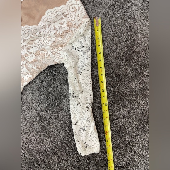 Kimcine off white nude lined 3/4 sleeve V-neck fitted stretch dress women’s S - Picture 16 of 17